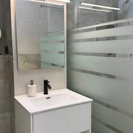 Langa Spitalul Bagdasar - Parcare Gratuita Apartment Bucharest